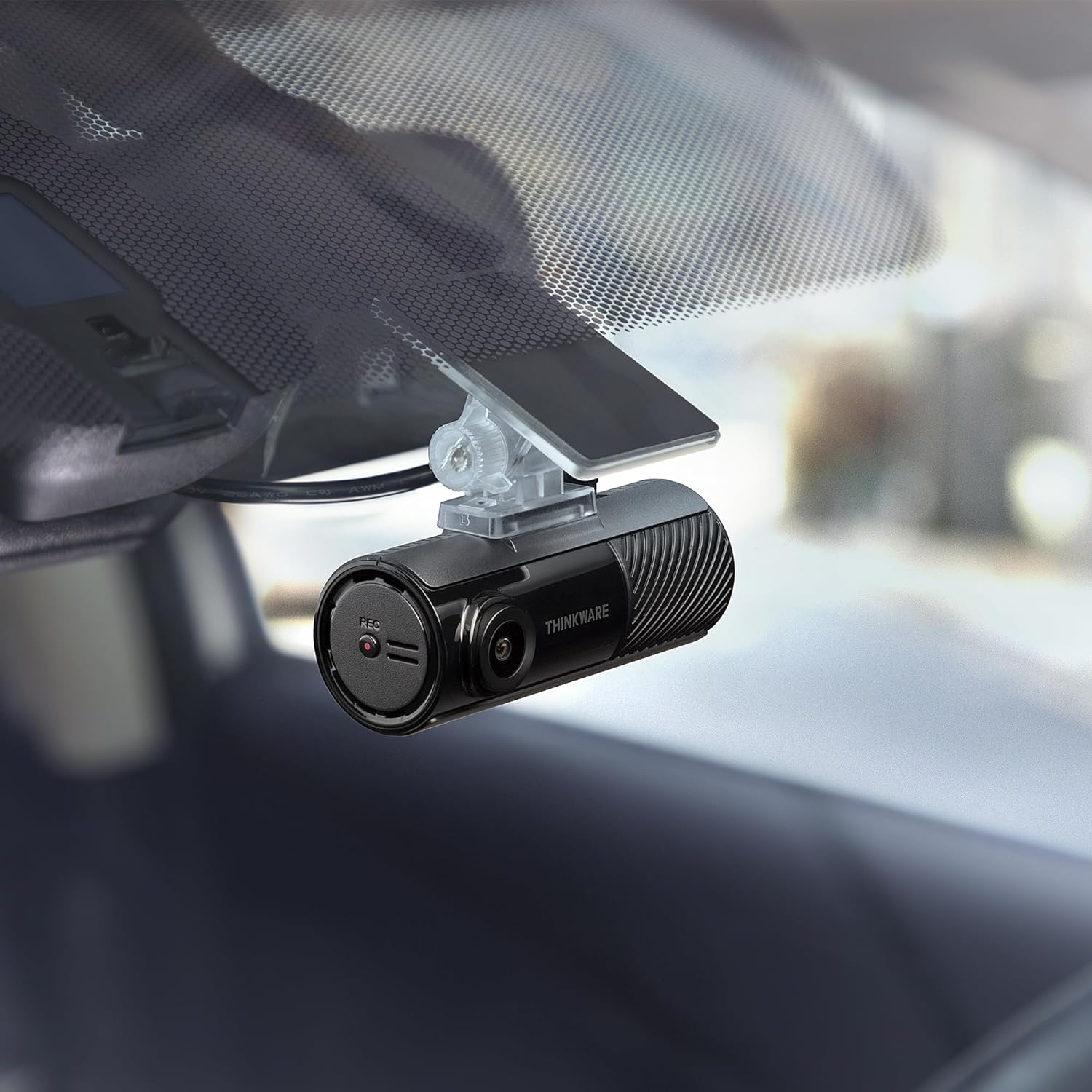THINKWARE F70 PRO Dash Cam 1080P Full HD WiFi Dashcam (32GB).